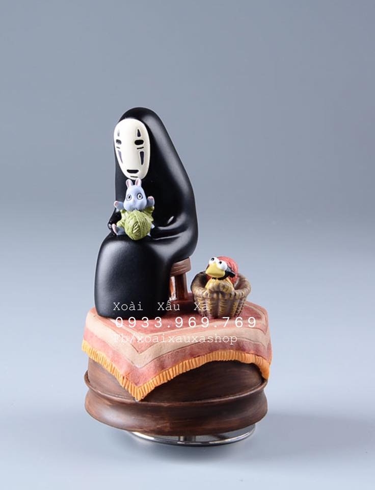 Mô hình Vô diện đội mũ Noel ôm vàng dùng trang trí tiểu cảnh terrarium móc khóa DIY Shopee Việt Nam #33 Mô hình Vô diện đội mũ Noel ôm vàng dùng trang trí tiểu cảnh terrarium móc khóa DIY Shopee Việt Nam